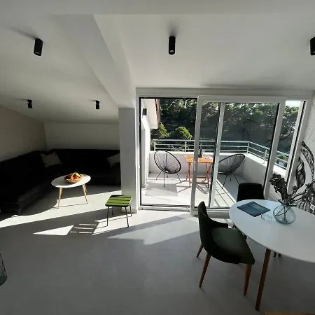 Memori Oda ve Kahvaltı 4*