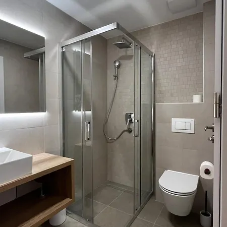 Bed & Breakfast Memori 4*