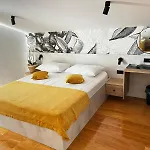 Memori Bed & Breakfast 4*