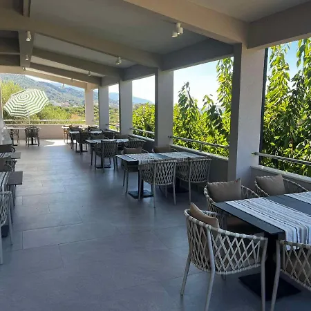 krevet i doručak Memori 4*