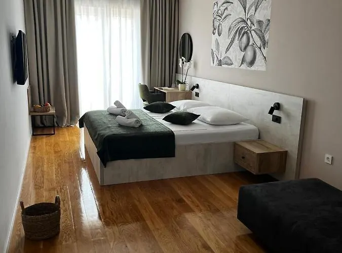 Memori Couette-café Rab Town